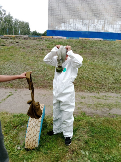 Военно-спортивная игра "Зарница-25".